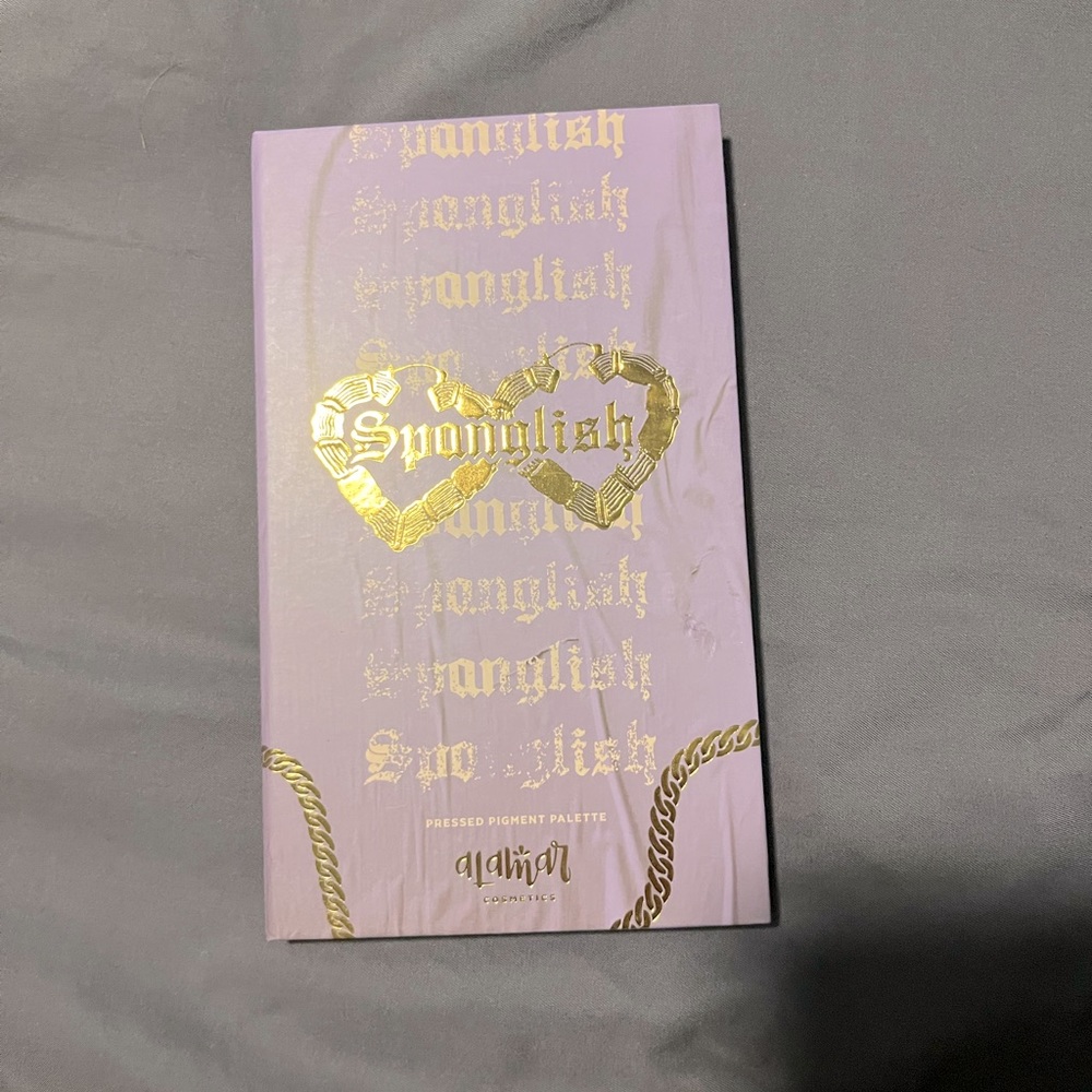 Spanglish by Alamar Cosmetics Pressed Pigment Palette